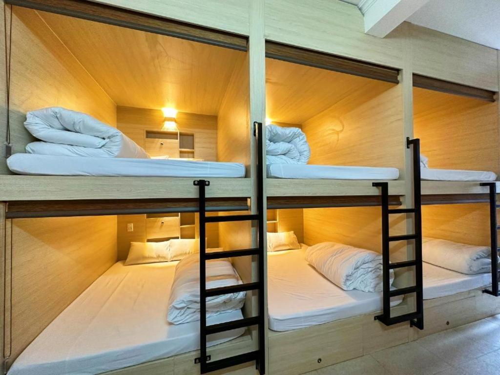 Hoang Phuc Hotel Dong Khe Sau ภายนอก รูปภาพ